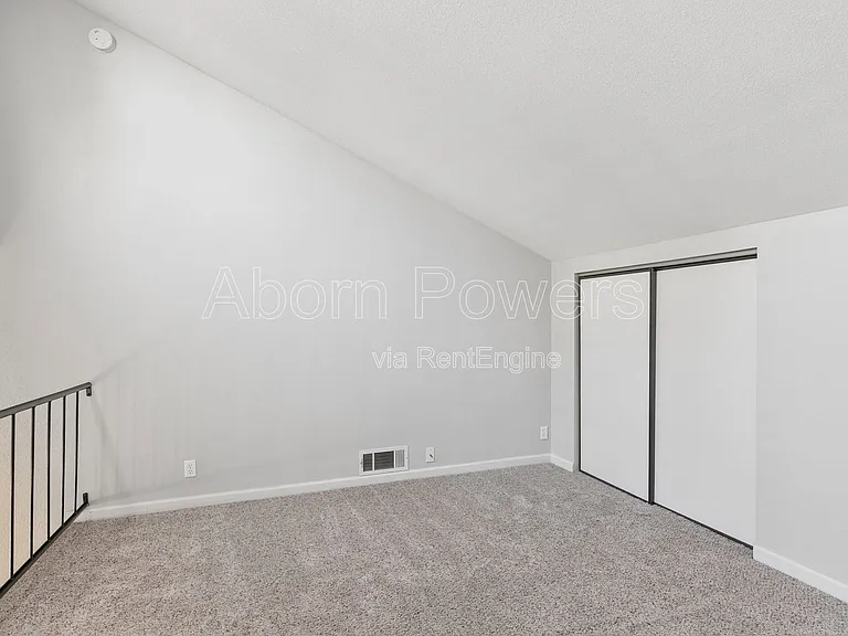 3180 Country Club Dr #3B — Photo 15