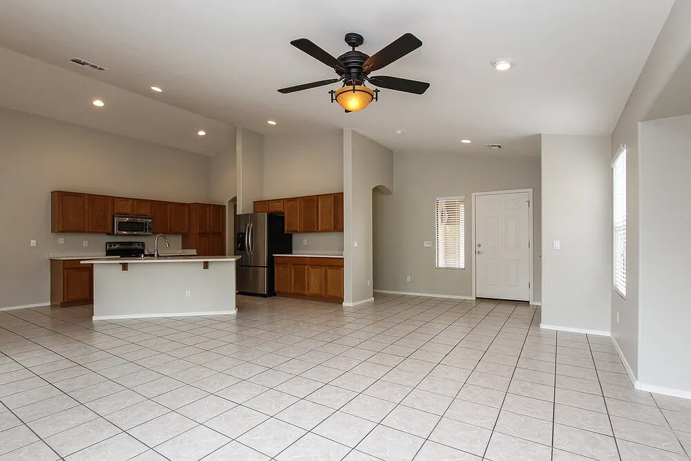 Building Photo - 9166 W Melinda Ln