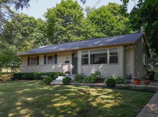 2506 Wellington Rd, Kalamazoo, MI 49008