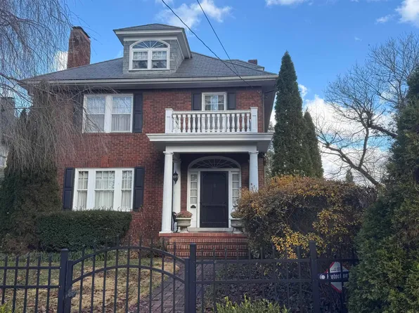 340 Buckhannon Ave, Clarksburg, WV 26301