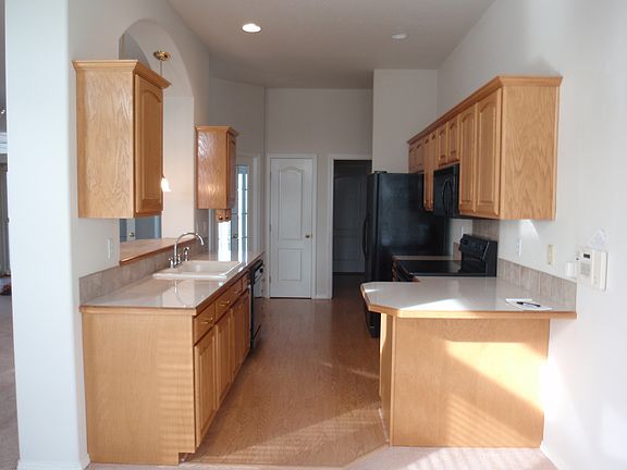 3rd image of 1153 E Stormy Dr