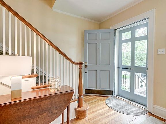 5th image of 4516 Bromley Ln