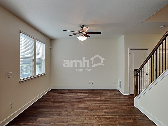4th image of 8673 Highfield Ave