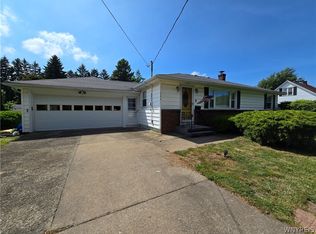 346 S Clinton St, Albion, NY 14411