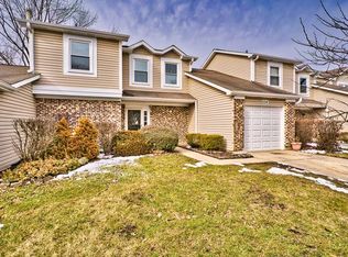 254 Sutton Ct, Bloomingdale, IL 60108