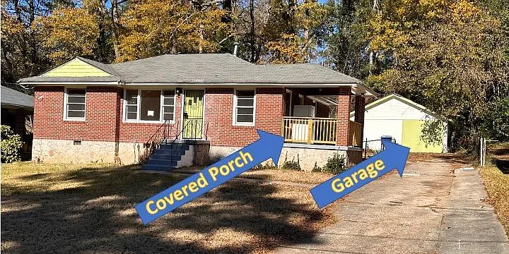 408 Carey Dr SE