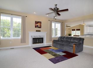 14 Haywagon Dr, Old Lyme, CT 06371