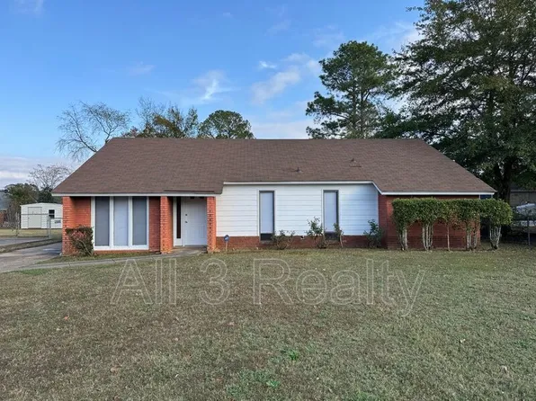 5820 Belleau Dr, Montgomery, AL 36117