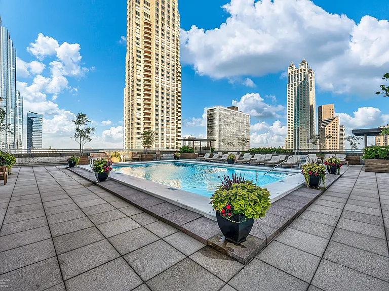 777 N Michigan Ave #2500 — Photo 15