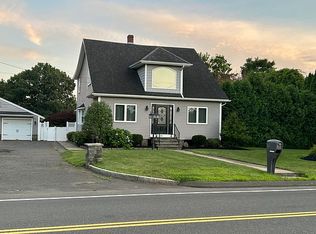 681 Mill St, Feeding Hills, MA 01030