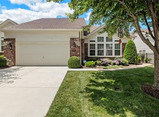 325 Solar Terrace Ct, Chesterfield, MO 63017