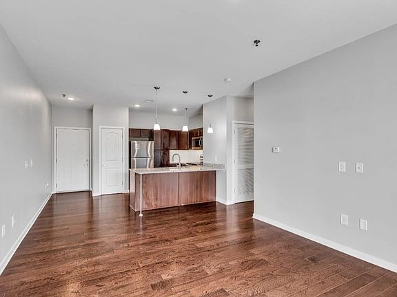 5th image of 1118 Litton Ave APT 316