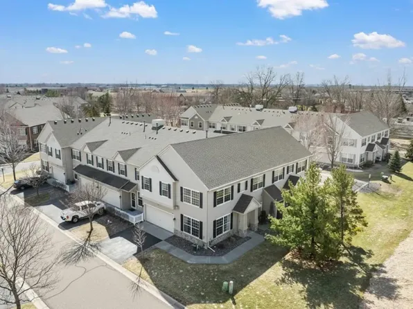 11122 Aberdeen St NE Unit H, Blaine, MN 55449