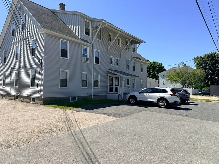 21 Cross St #3L — Photo 1