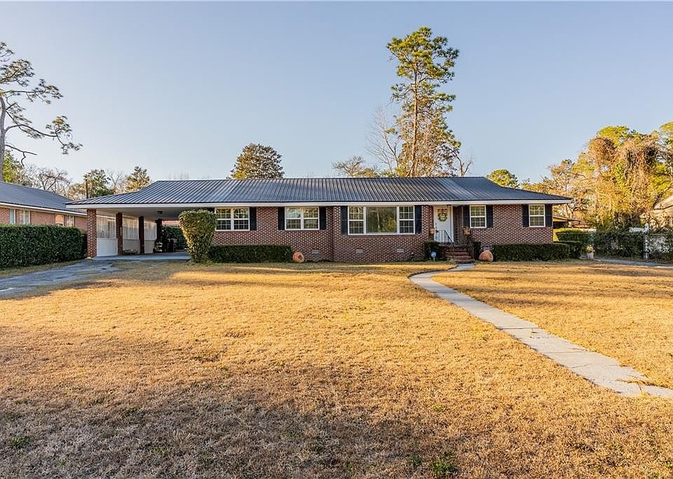 1st image of 1621 Camellia Dr