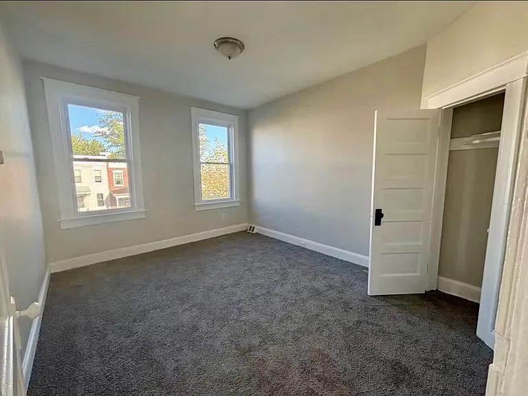 418 N Loudon Ave — Photo 10