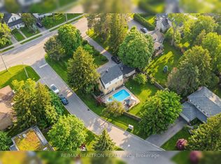 35 John St, Markham, ON L3T 1Y1