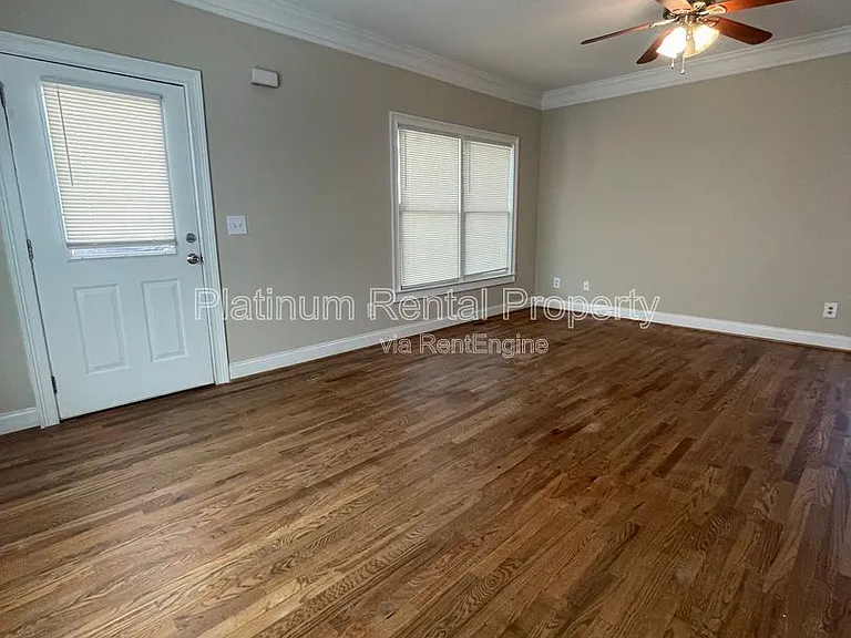 750 Terry St SE — Photo 14