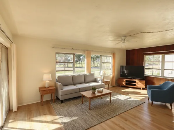 3640 Dr Martin Luther King Jr St S, Saint Petersburg, FL