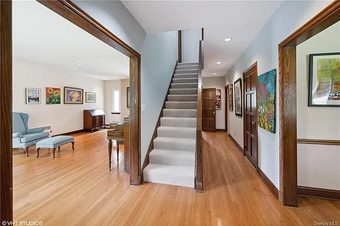 60 Mount Joy Ave — Photo 4