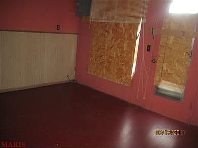5th image of 2536 Burchard Dr