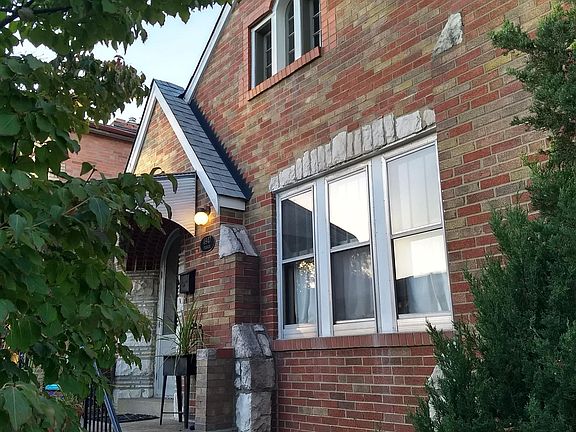 2nd image of 4947 Parker Ave