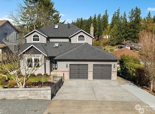 18407 Lakewood Rd, Stanwood, WA 98292