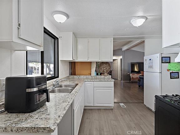 4th image of 3524 E Avenue R Space 313