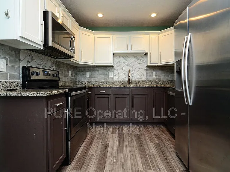 13951 Jefferson Cir — Photo 4