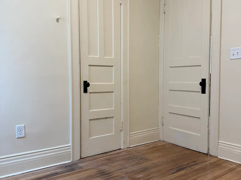 2206 Main St #2 — Photo 15