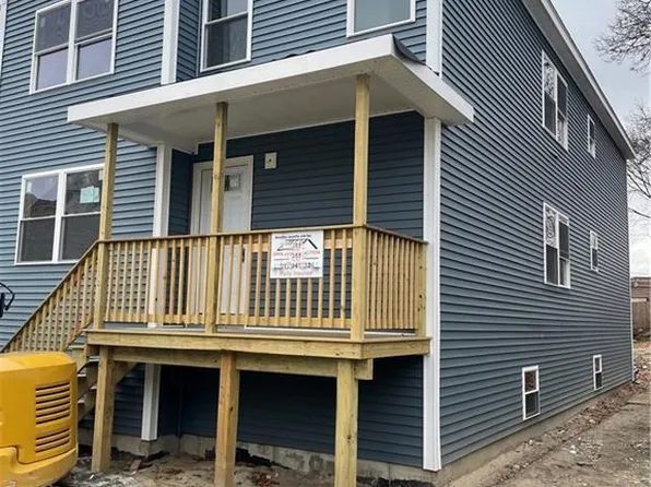 14 Elma St, Providence, RI 02905