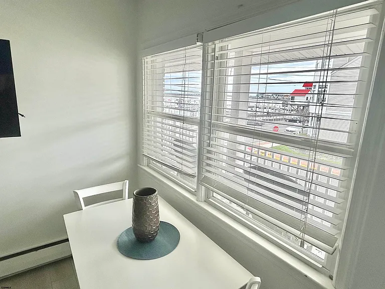 9500 Amherst Ave #B7 — Photo 7