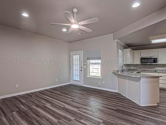 3rd image of 5801 S Bowie St