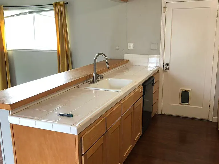 5411 Ashland Way — Photo 3