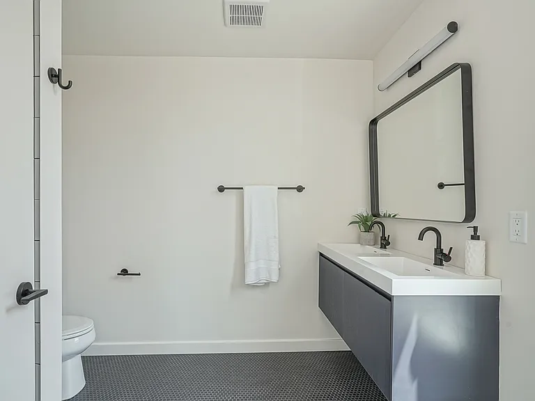 The Parker — Photo 12