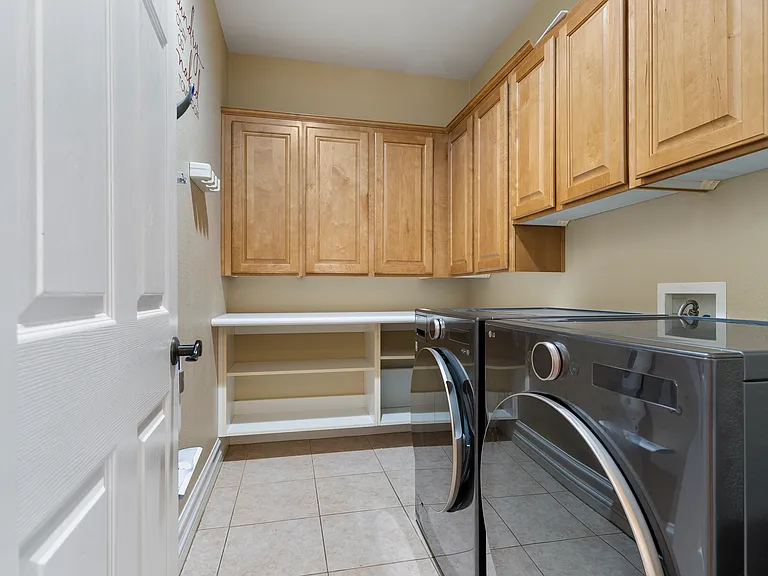7220 Shallowford Ave — Photo 63