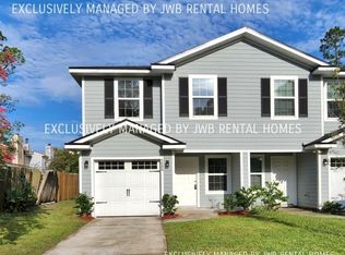 5686 Marathon Pkwy, Jacksonville, FL 32244