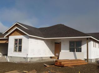 3841 Calle Vista Dr, Medford, OR