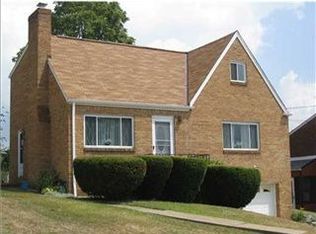 318 Jean Dr, Pittsburgh, PA 15236