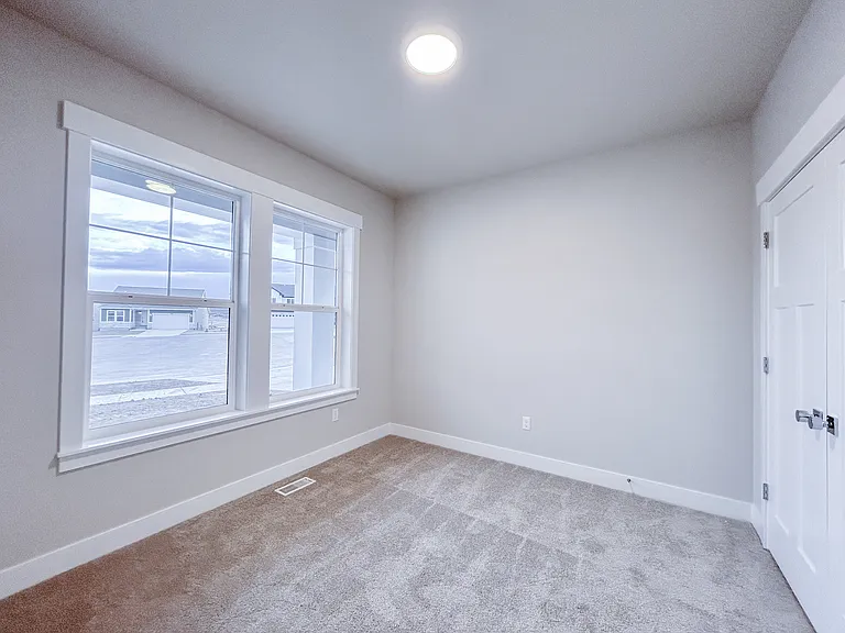 1476 Russo Dr — Photo 17