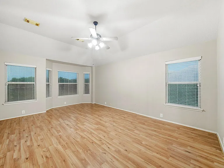11814 Berkway Trl — Photo 15