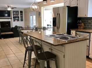 15 Maple Leaf Ct, Stafford, VA 22554