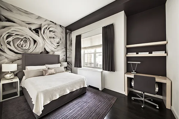 Sold by Stribling | media 9