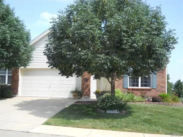 4410 Kerth Circle Xing, Saint Louis, MO 63128