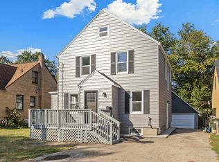 1507 5th Ave, Sterling, IL 61081