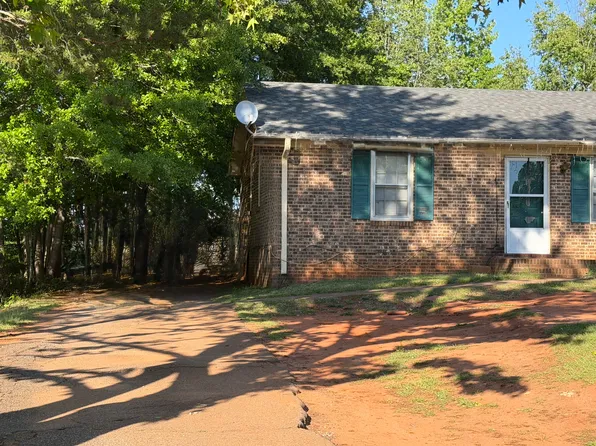 14 Wedgefield Dr, Boiling Springs, SC