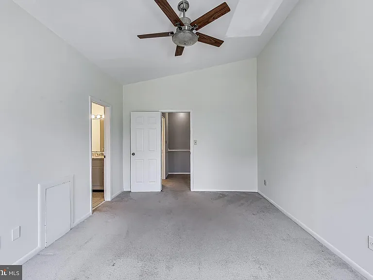 20117 Locustdale Dr #306 — Photo 16