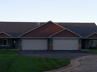 1727 Ducktail Ct, New Richmond, WI 54017