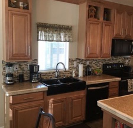 Upgraded kitchen 