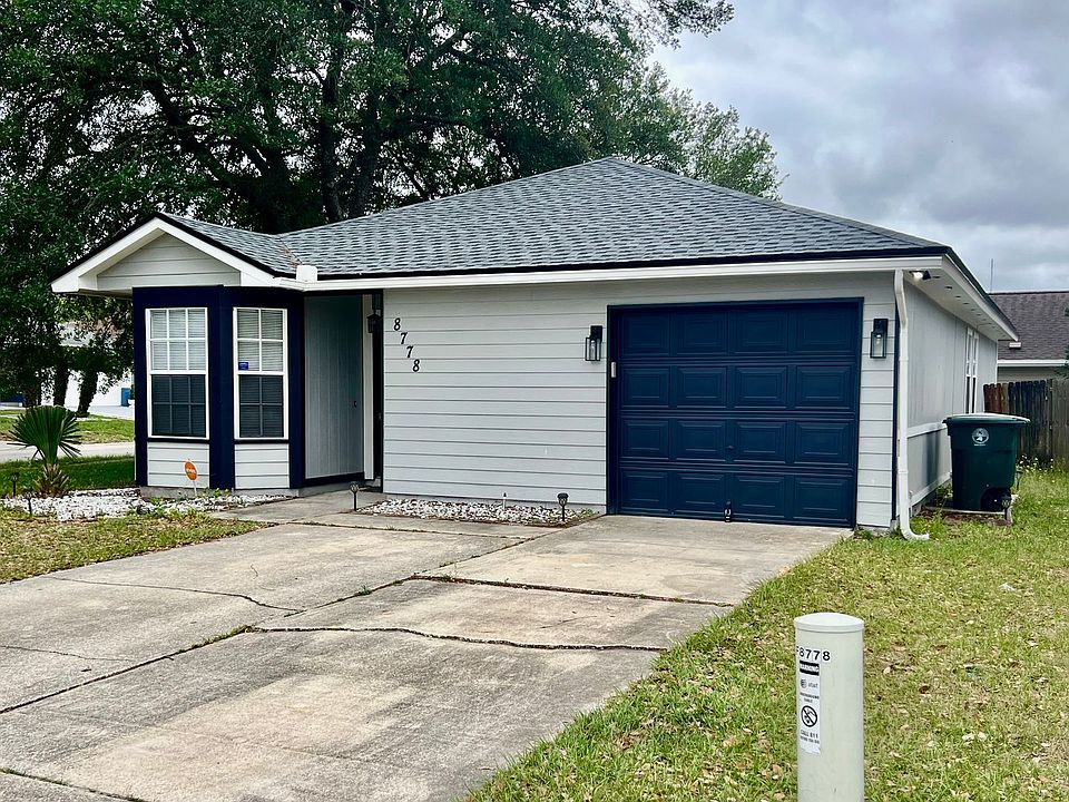 8778 Buzz Ct, Jacksonville, FL 32216 | Zillow